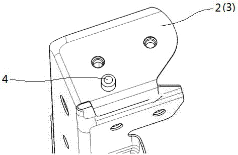 Mounting structure of water tank upper cross beam of automobile