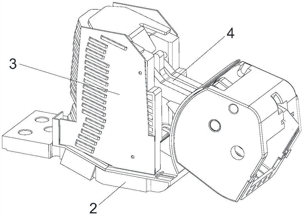 Low-voltage circuit breaker