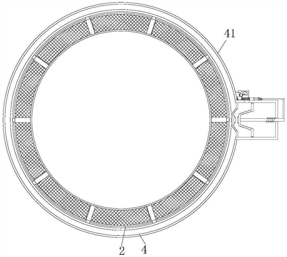 Large tank metal heat preservation structure