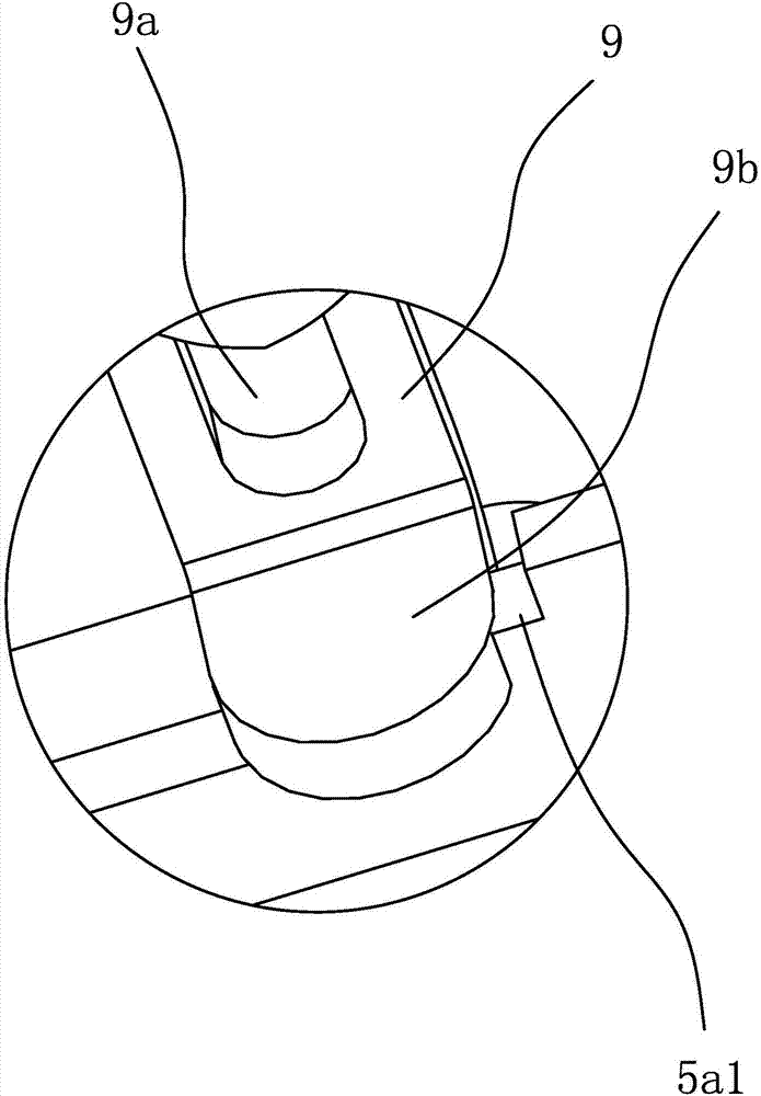 Thread pulling device