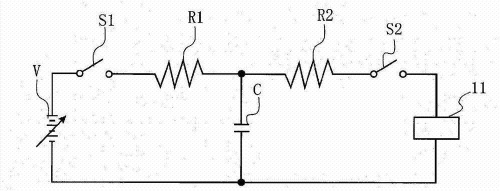 Method of manufacturing stacked semiconductor ceramic capacitor and stacked semiconductor ceramic capacitor