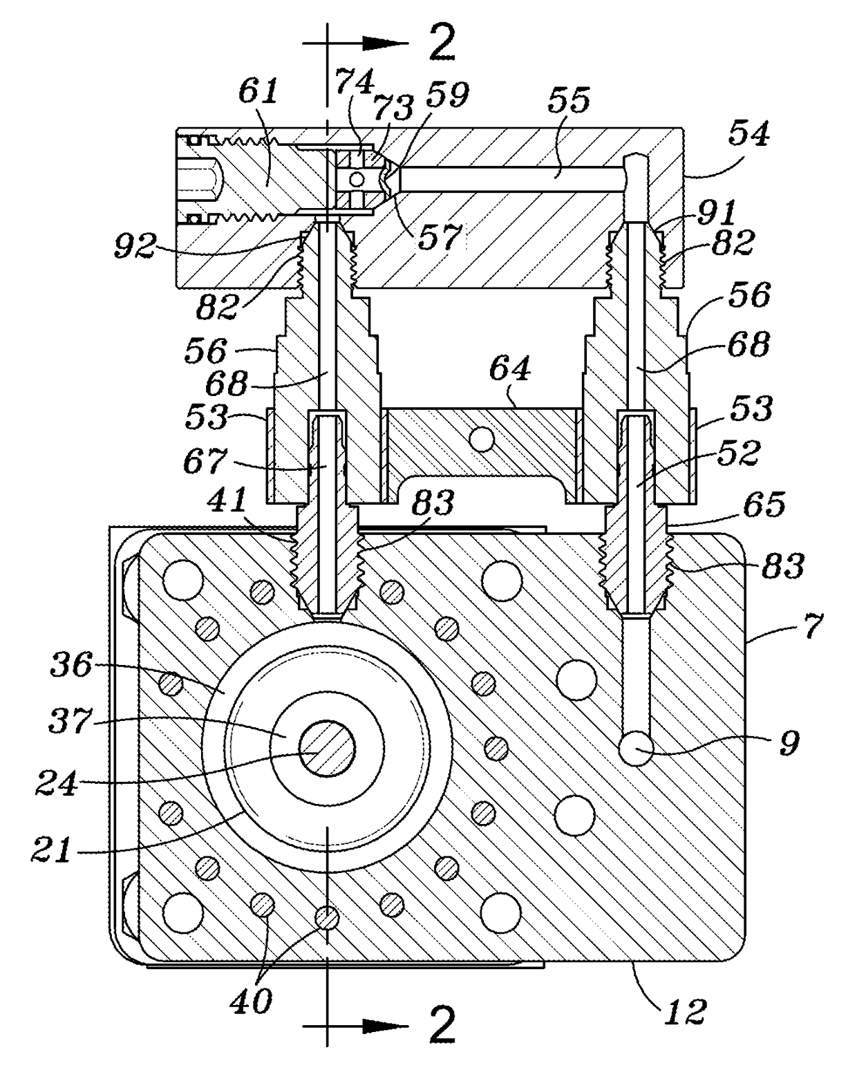 Dual seat valve