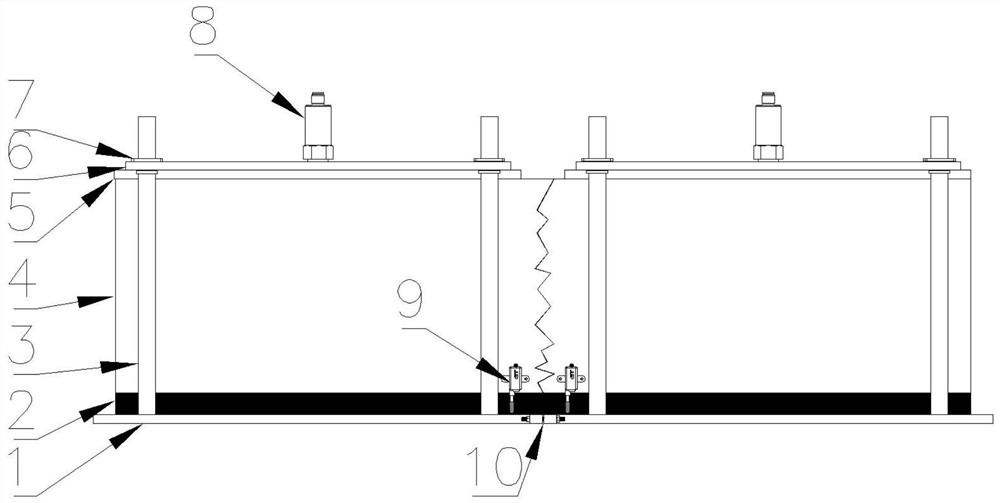 Loading test device and method for crack load transfer behavior of road material