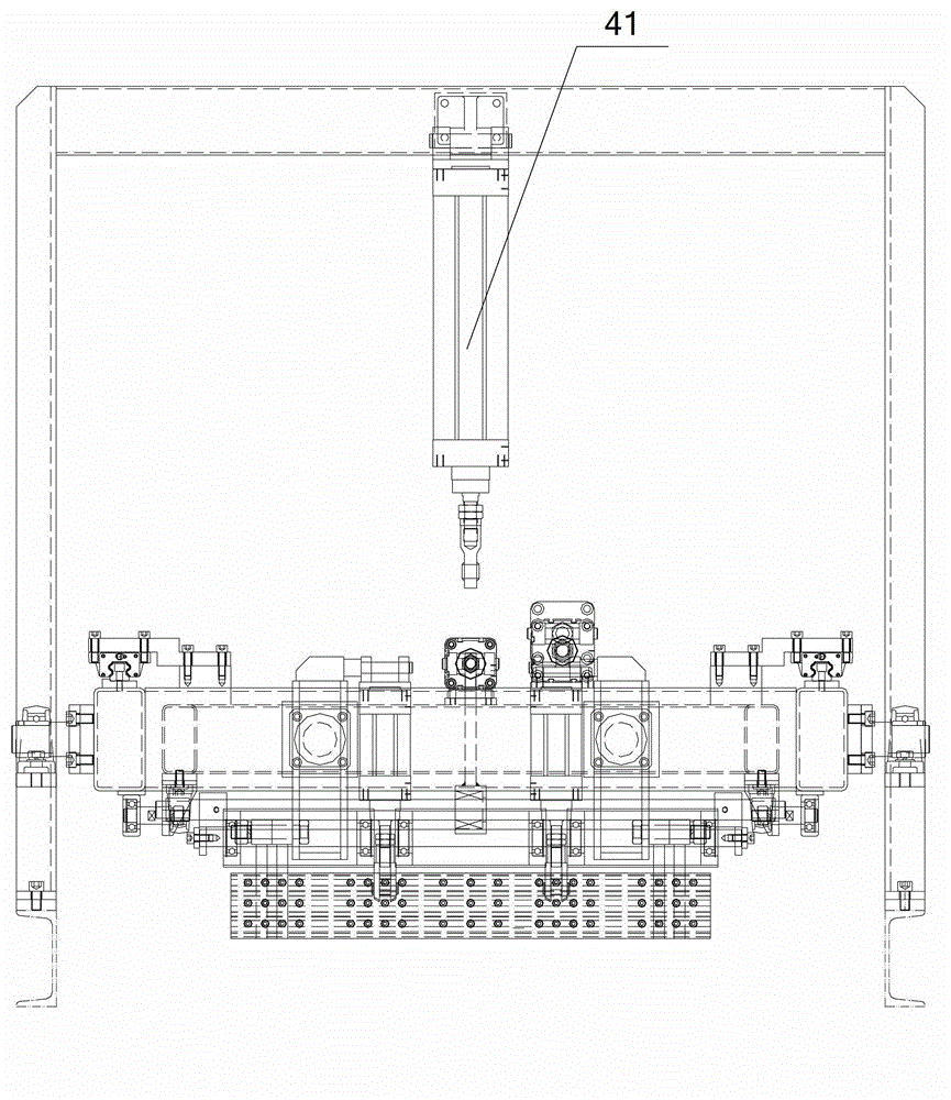 Rubber sheet grabbing device for cooling line