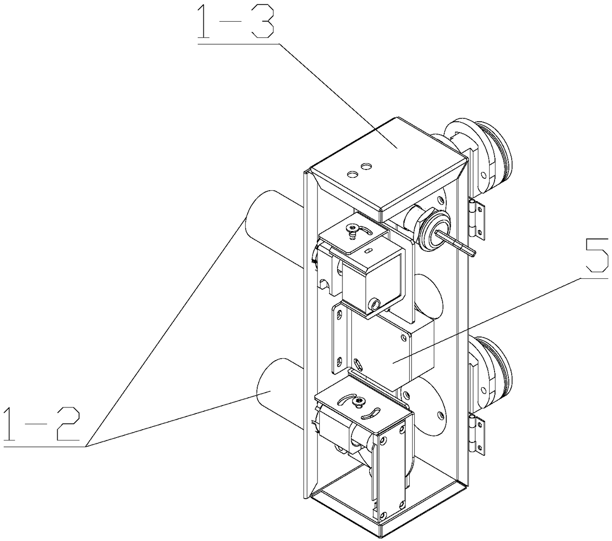 Foreign object detecting system between screen door and train door of subway station platform