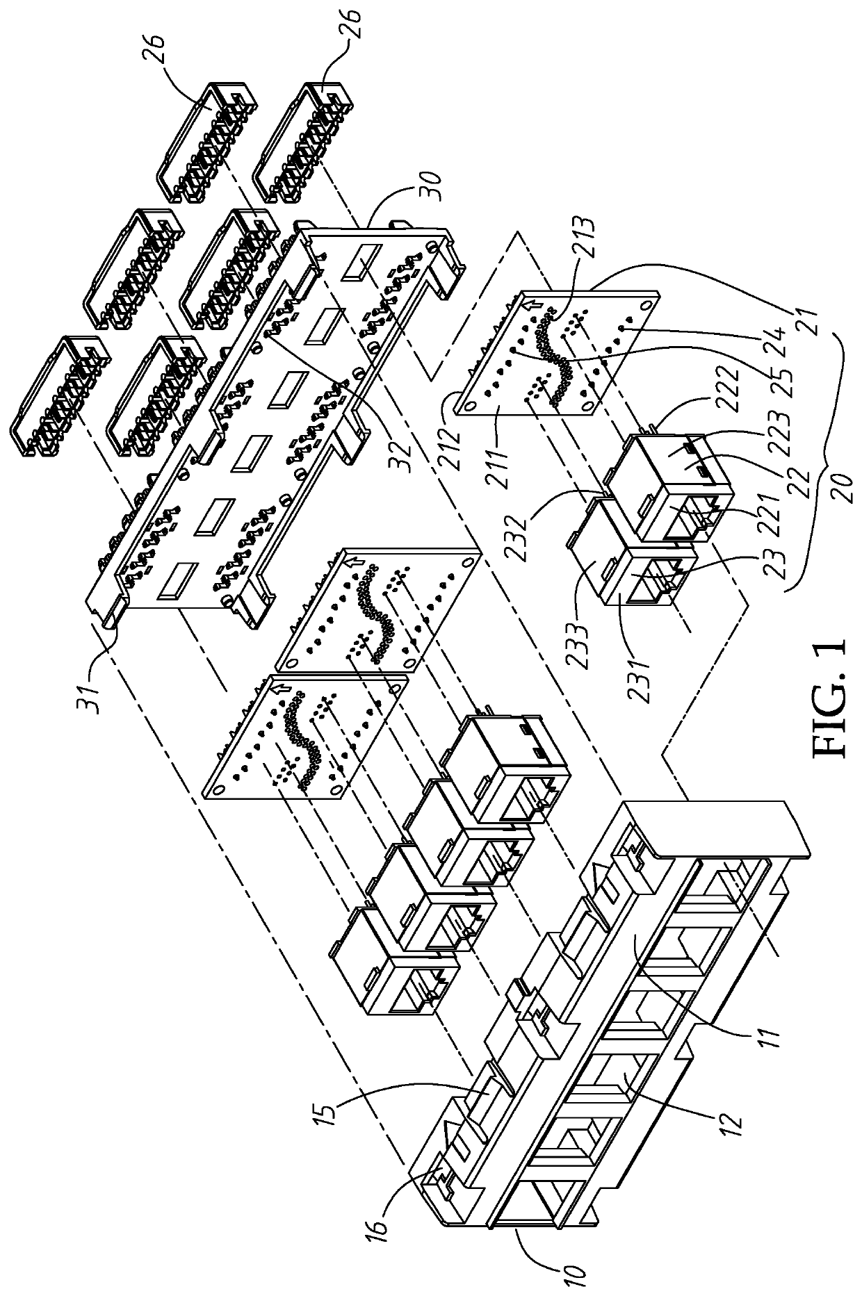 Multi-socket panel device with Anti-crosstalk structure