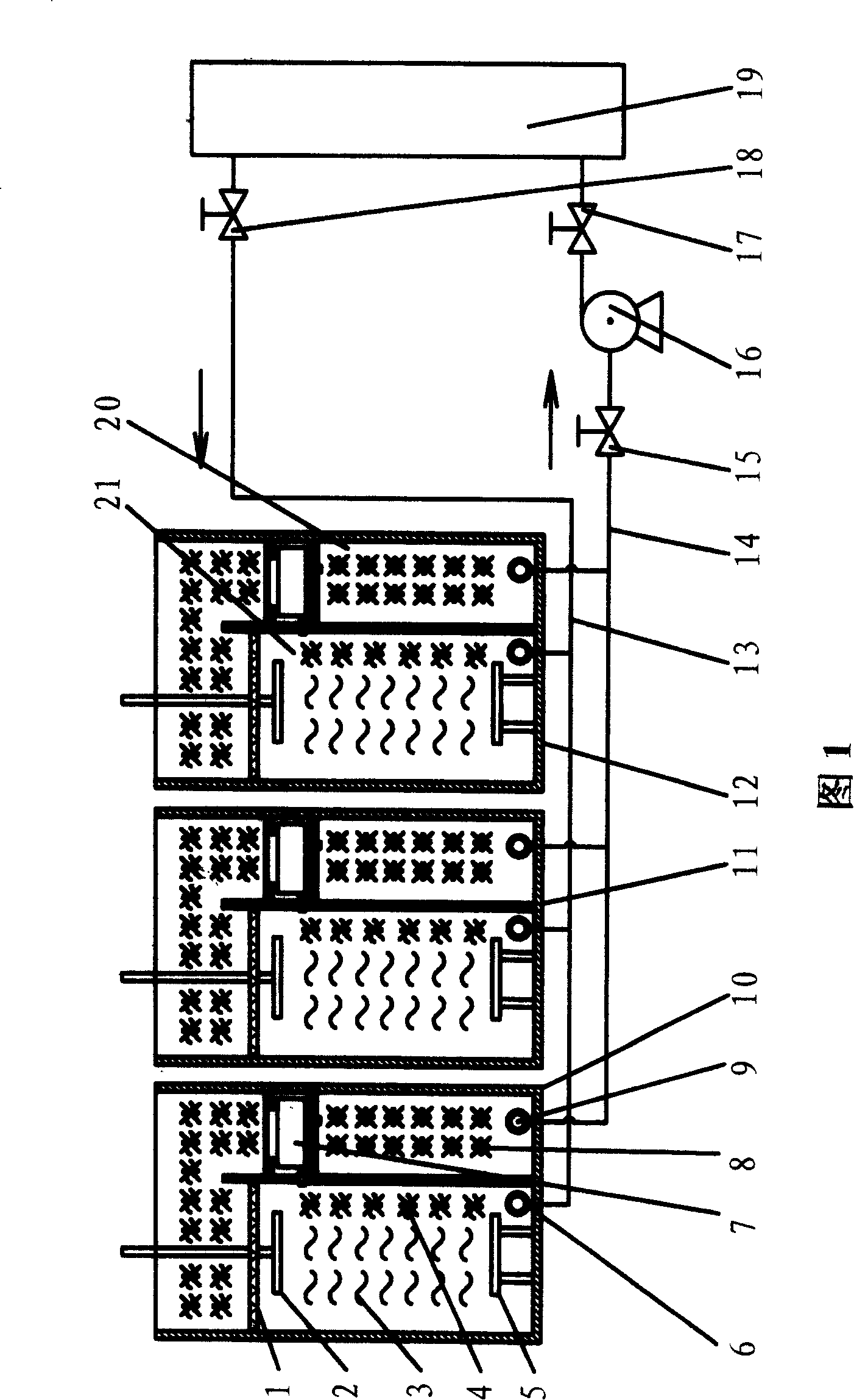 Starting speed regulator of liquid resistance in use for squirrel cage motor