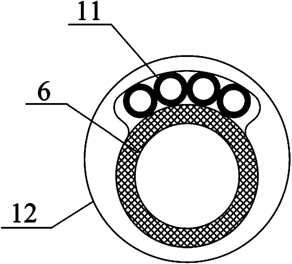 Traction fiber gathering assembly, corresponding minimally invasive instrument conveying device and gathering method