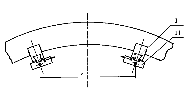 Dual-dovetail type unmovable key bar assembling and welding process for water turbine generator