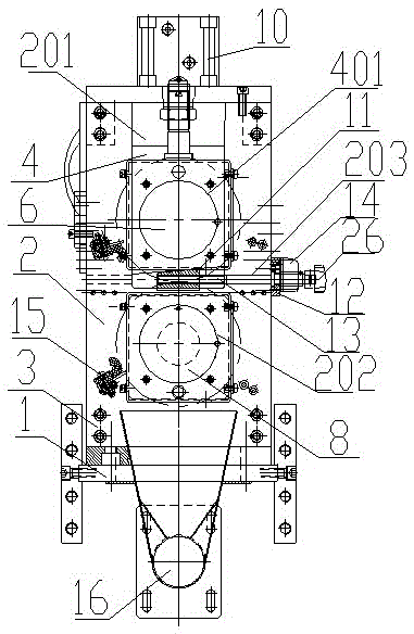 Cotton core embossing apparatus for diaper production line and embossing method thereof