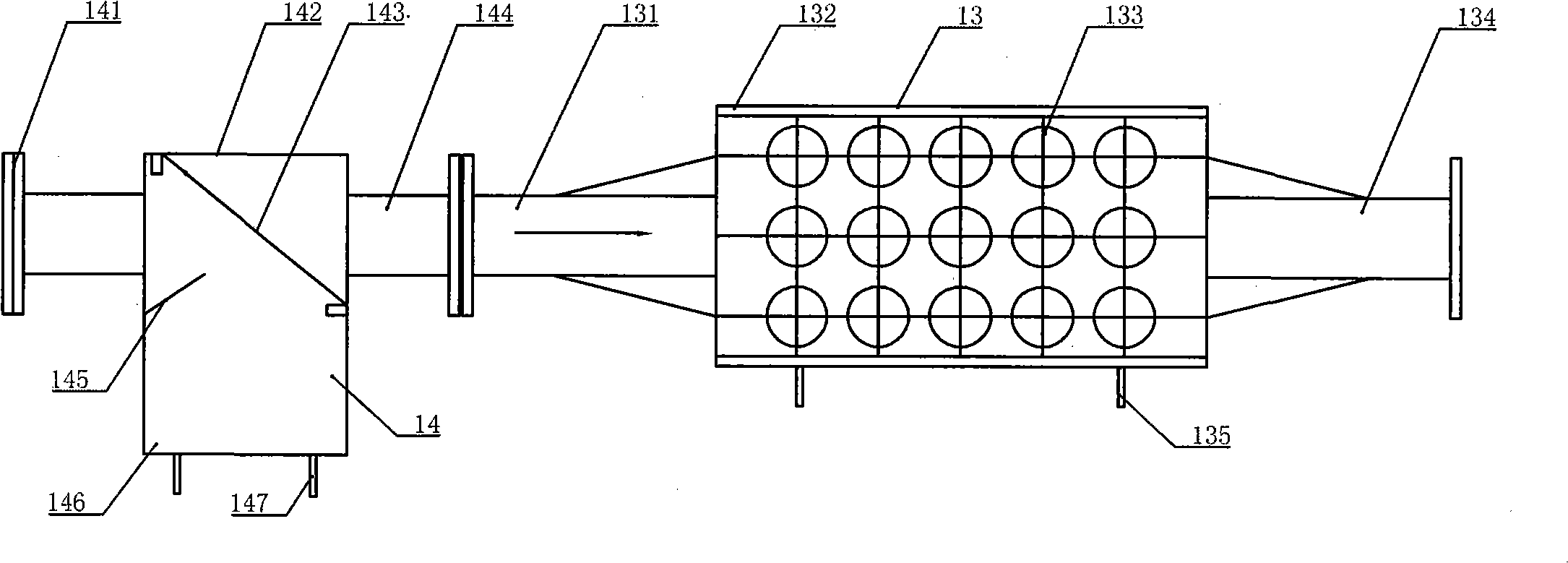 Method and device for preventing and removing scales, removing oxygen, cleaning, sterilizing and removing algal by using ultrasonic waves