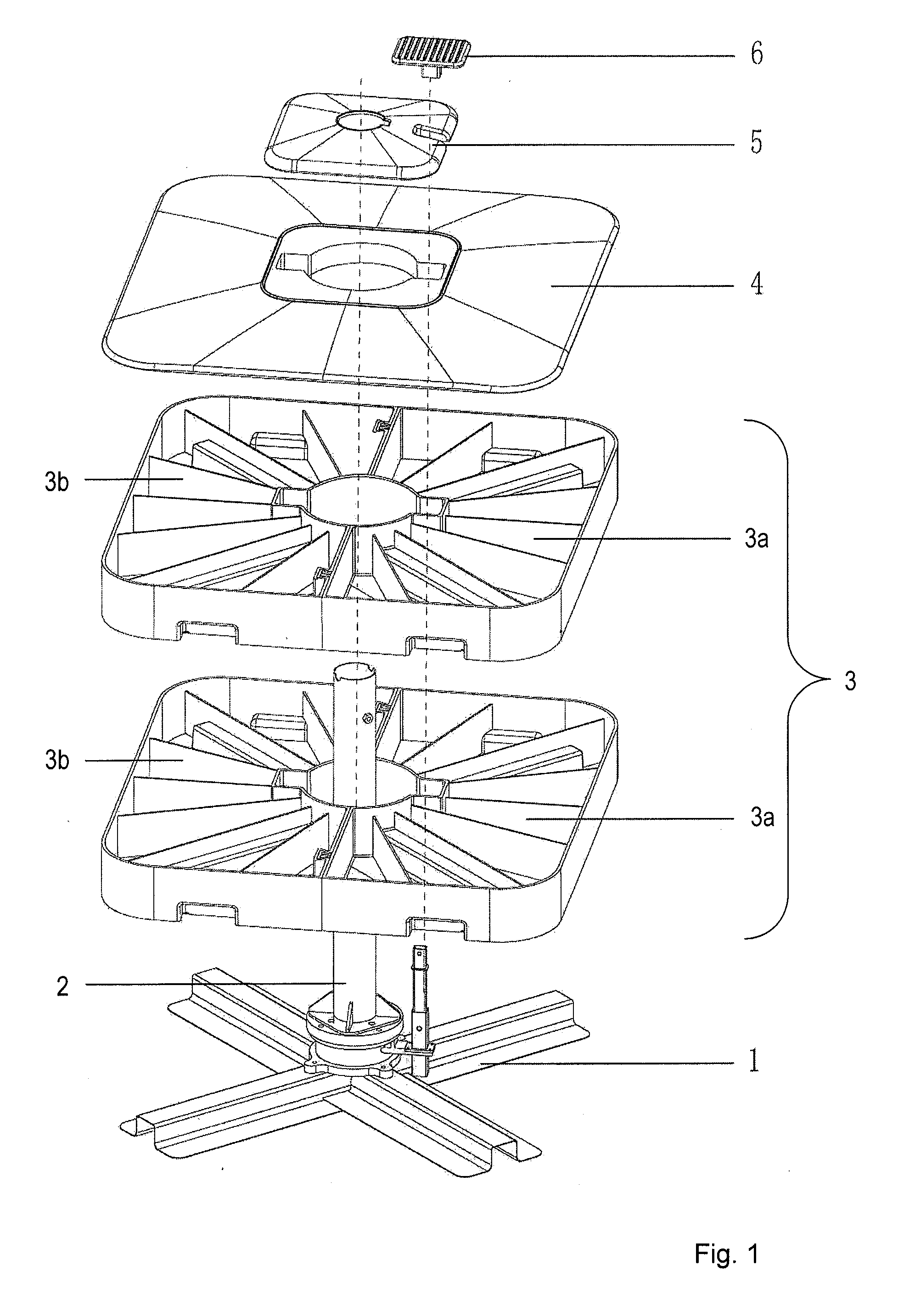 Pole support for an upright pole