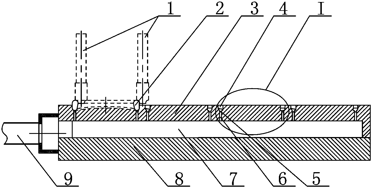 Vacuum clamp for machining circular arc of salt core