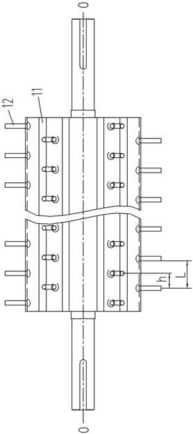 Plucker roller for cotton feeder