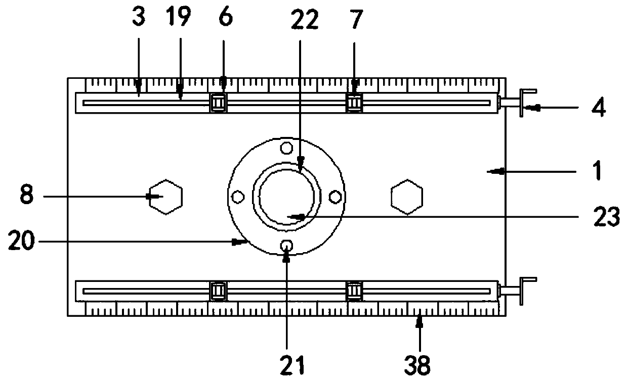 Forced centering device for precision engineering measurement