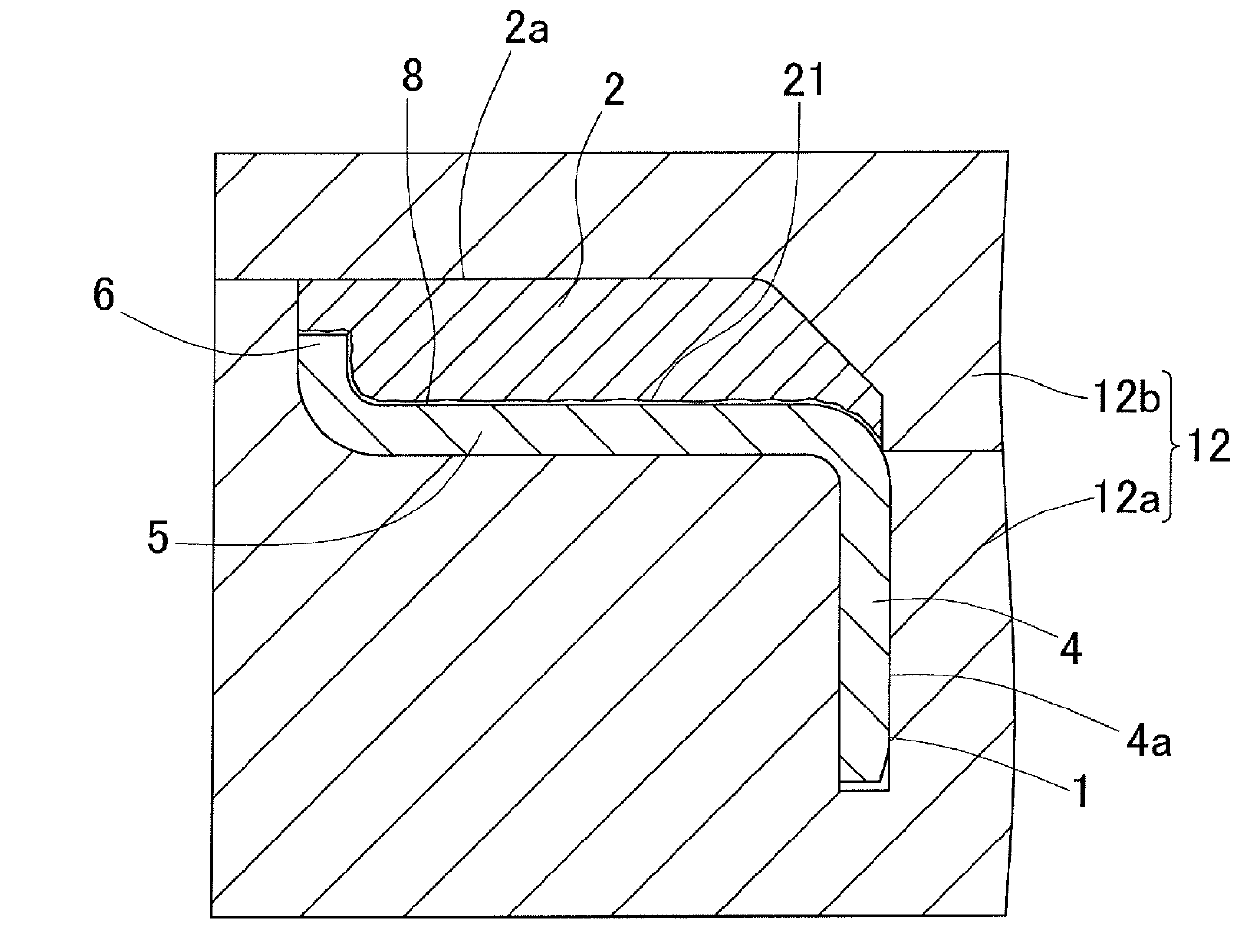 Magnetic encoder and production method therefor