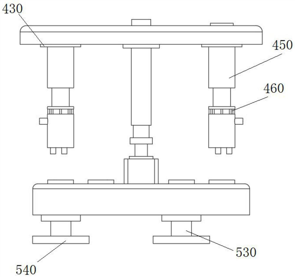 Rotary injection device for electrolyte of alkaline dry battery