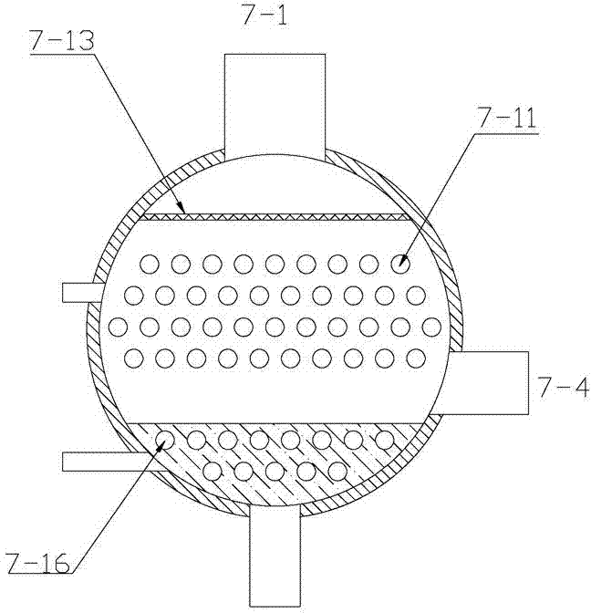 Composite evaporative cooling device with natural cooling function for large-scale equipment