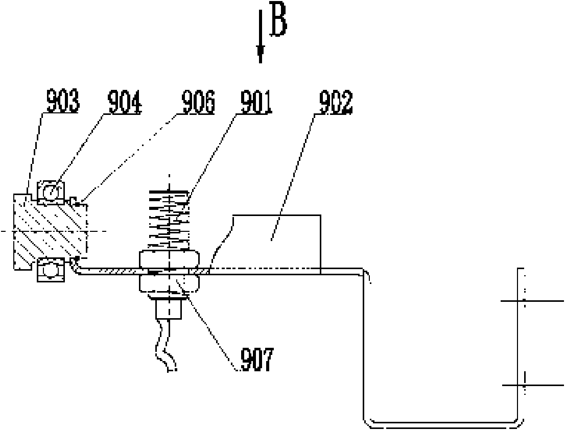 Belt deviation detecting device for weighing and feeding machine