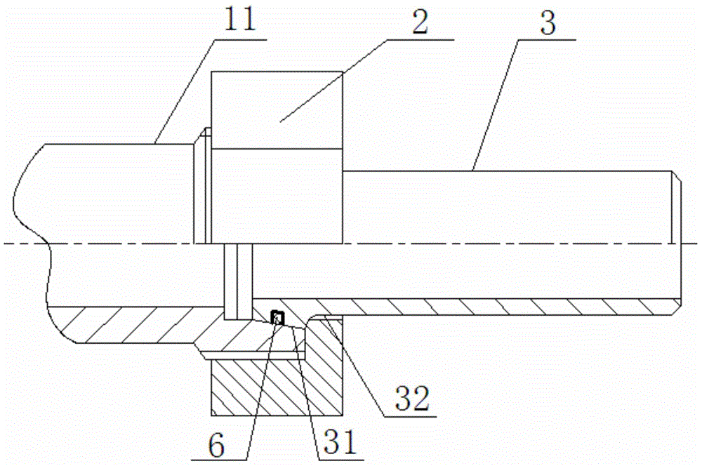 Tapered sealing pipe connector for excavator