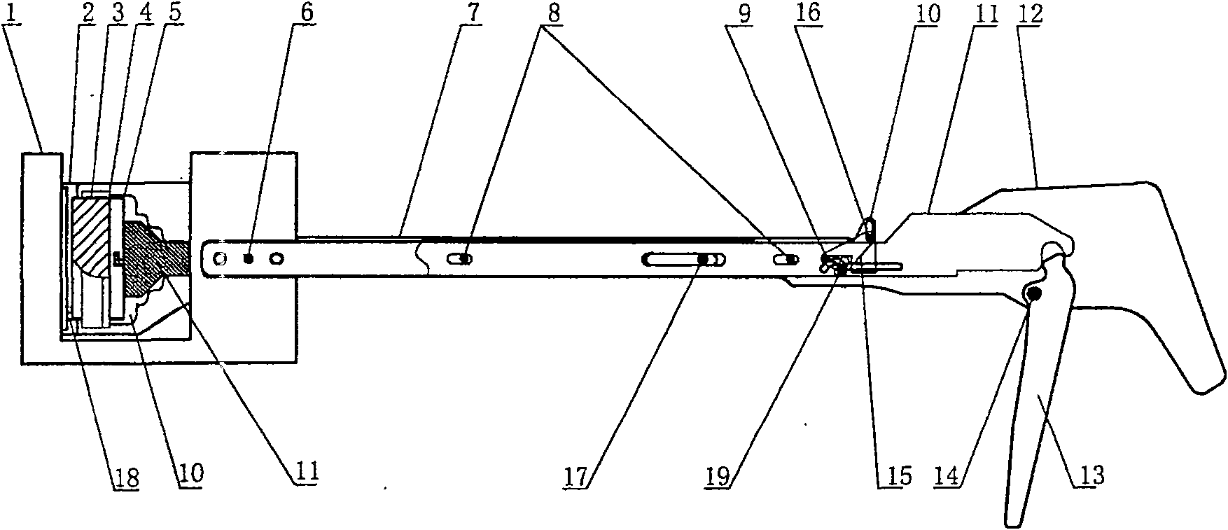 Cutting mechanism for arc cutting stitching instrument