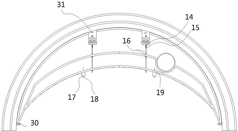 Concrete curing device and construction method thereof