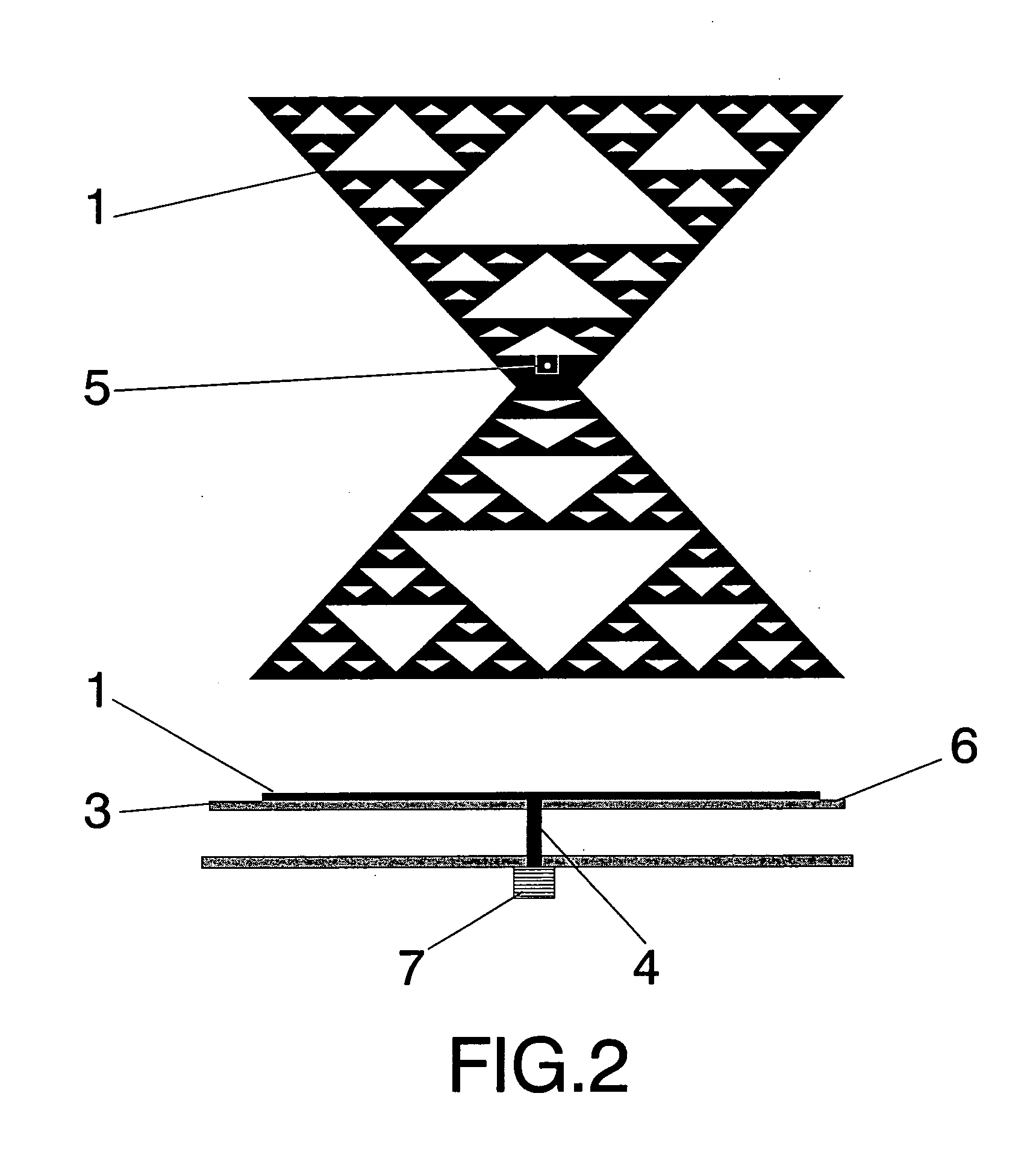 Undersampled microstrip array using multilevel and space-filling shaped elements