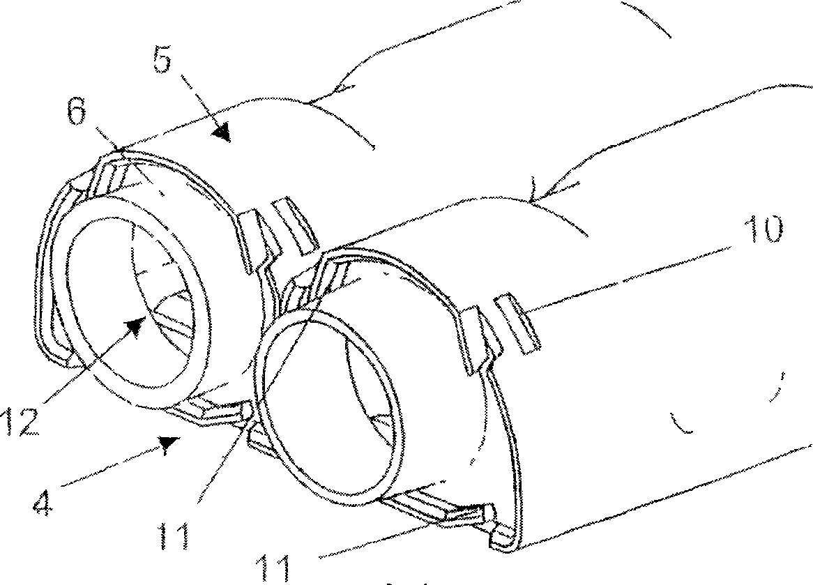 Heat exchanger, in particular a flat pipe evaporator for a motor vehicle air conditioning system