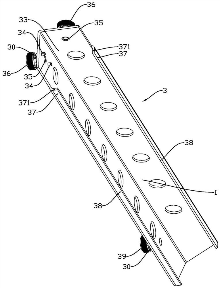 Portable toolbox foot stool mounting structure