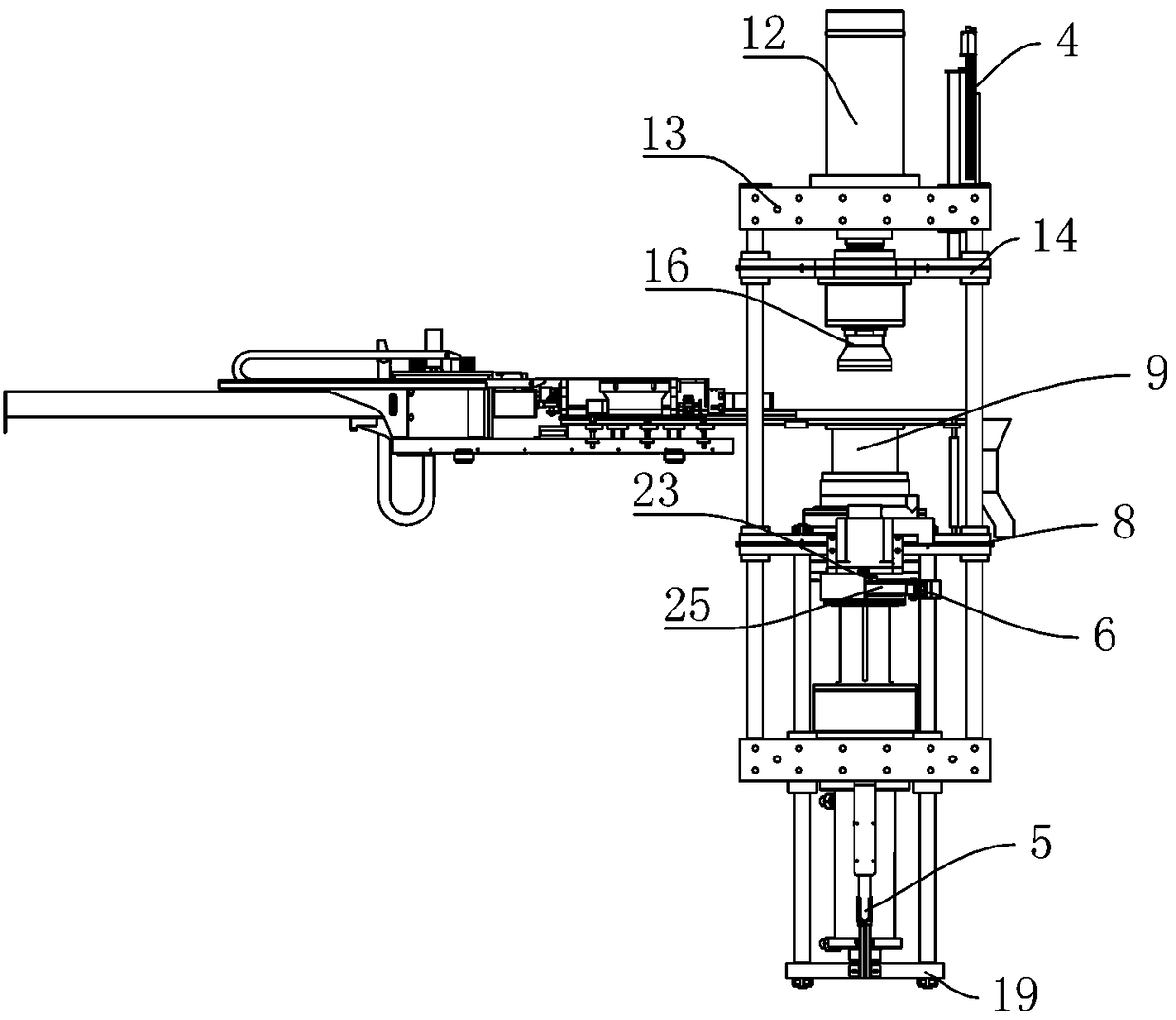 Synchronous rotation pressure-bearing type forming mold structure of magnetic field forming press