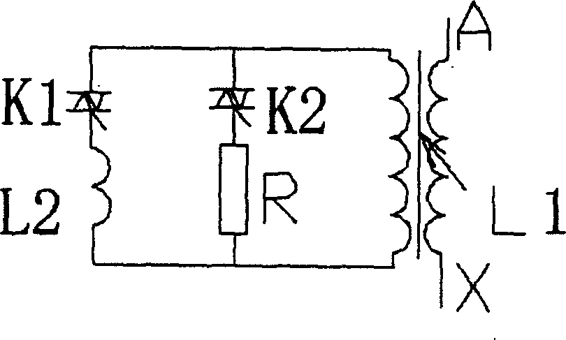 Combined automatic tracing arc extinction compensation and line selecting device