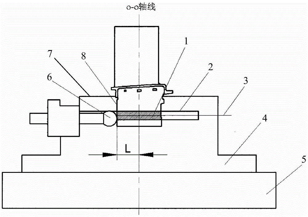 A non-contact method for measuring the diameter and coordinate position of tiny holes on spatial curved surfaces