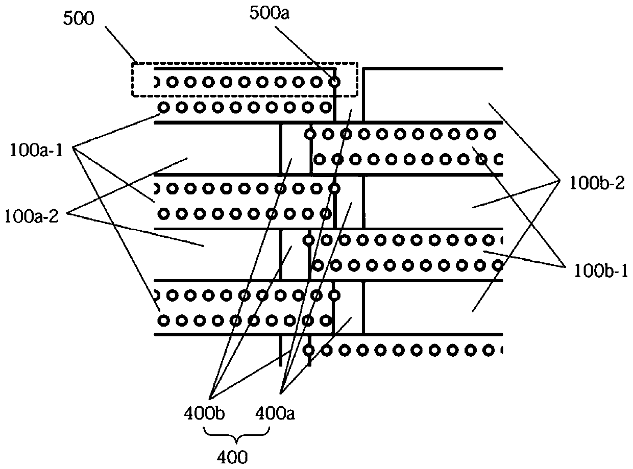 Extrusion crusher with bionic crushing mechanism