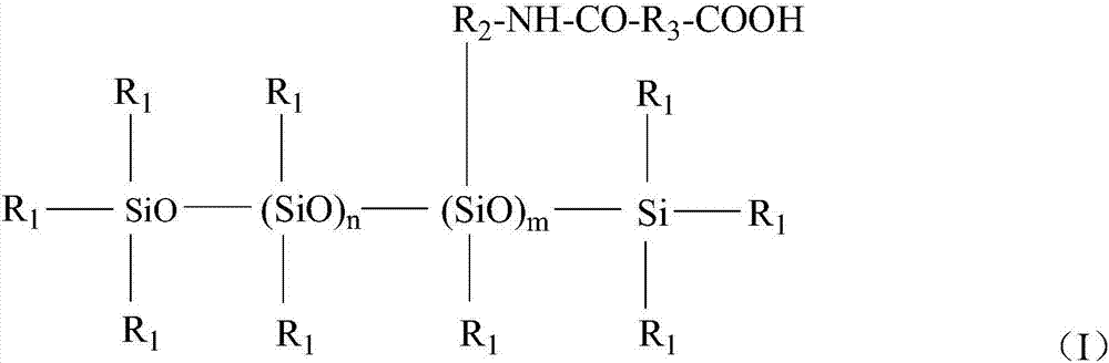 Liquid metal heat-conduction filling material-containing polyethylene terephthalate heat-conduction film