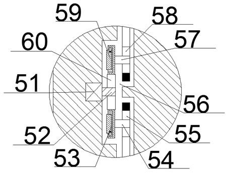 A rotary solar panel power generation device that can be cleaned automatically