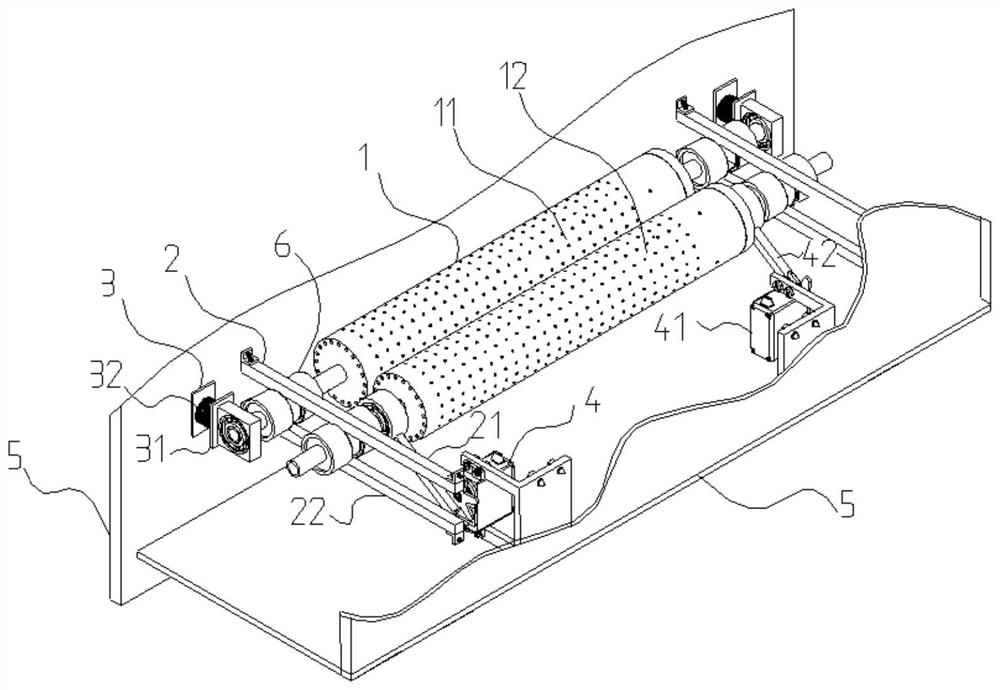 Rotary hot roller matching pair mechanism with steam self-positioning spraying function