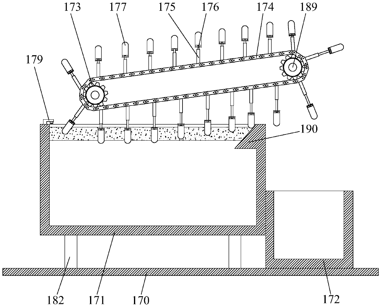 Automatic oil scraping system for swill separation and automatic oil scraping method thereof