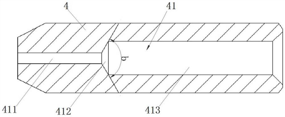 Purge assembly and its nozzle