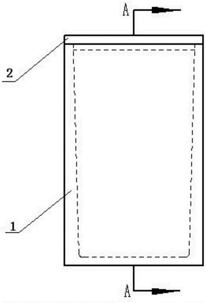 Crucible made from green oil coke and water-soluble adhesive and manufacturing method of crucible