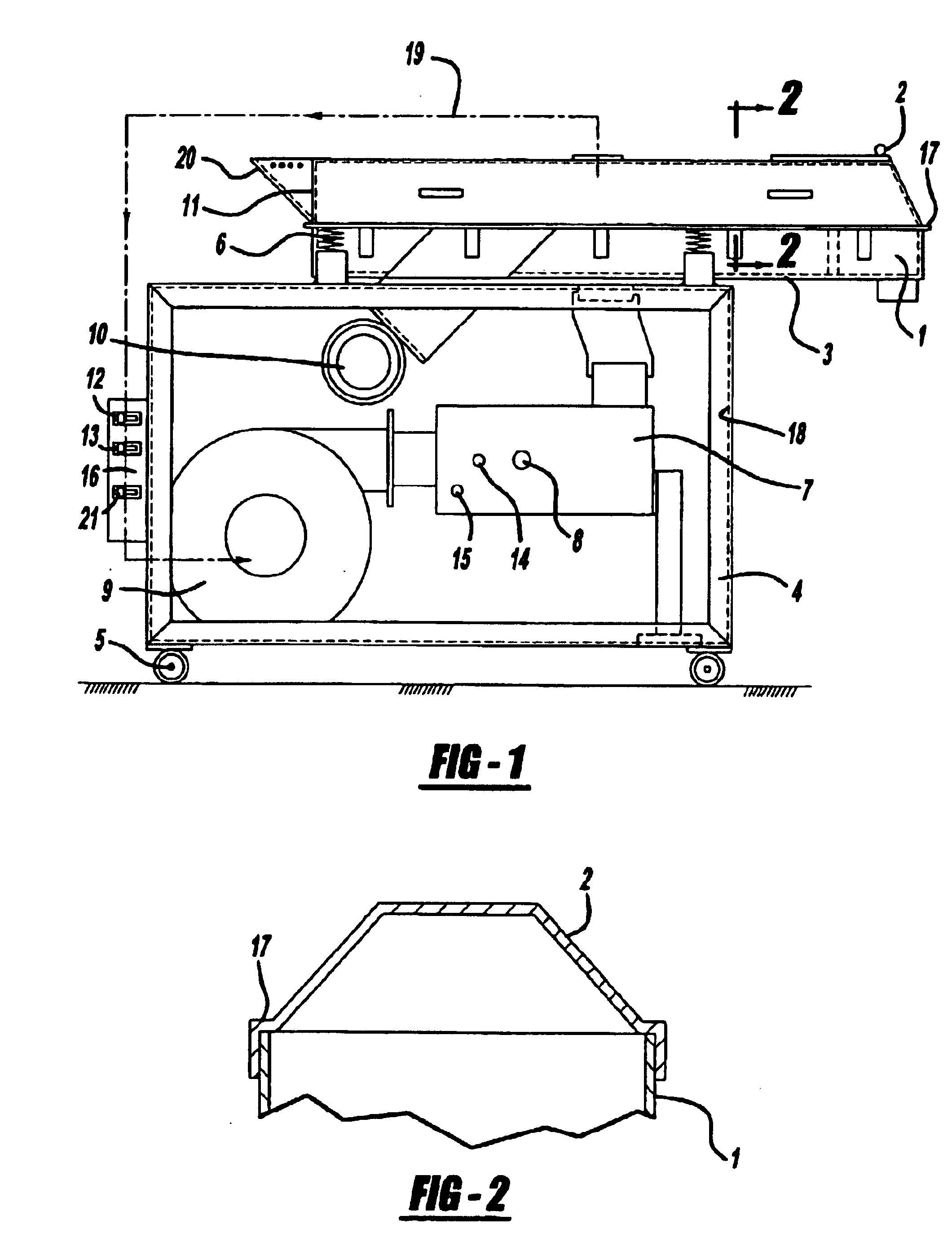 Continuous vibro fluidized bed roaster using flue gas