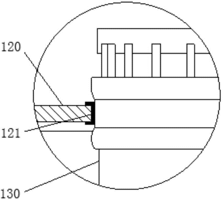 Filtering device used for gas-solid separation