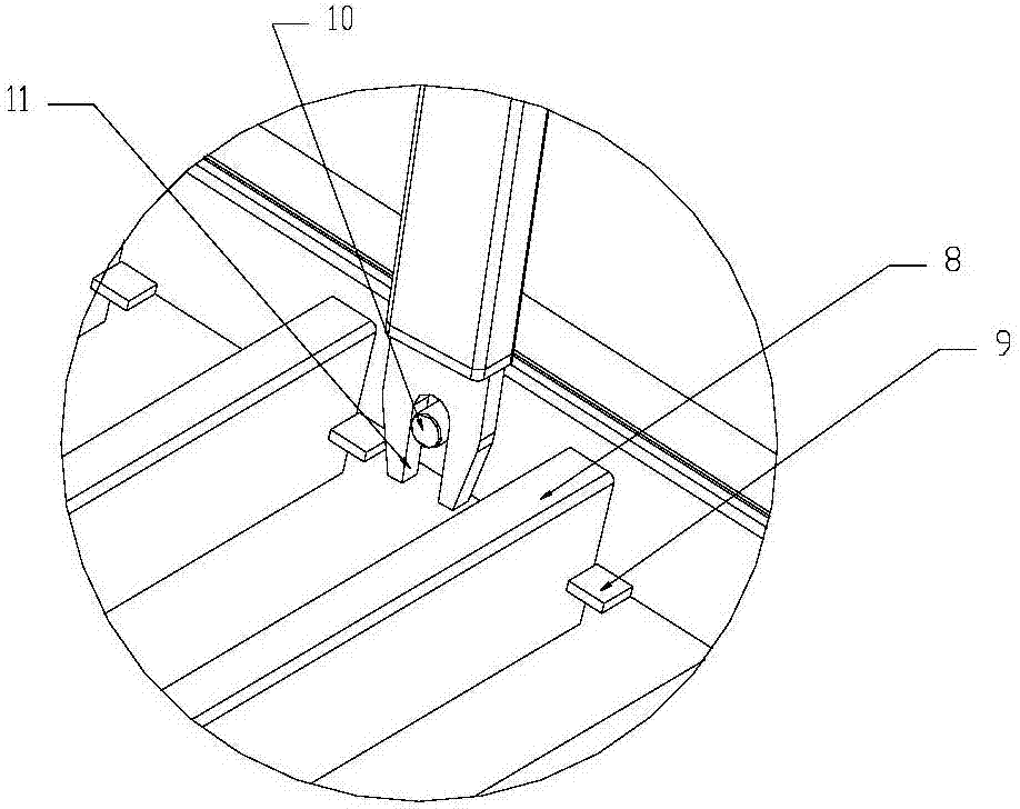 Sludge scraping assembly