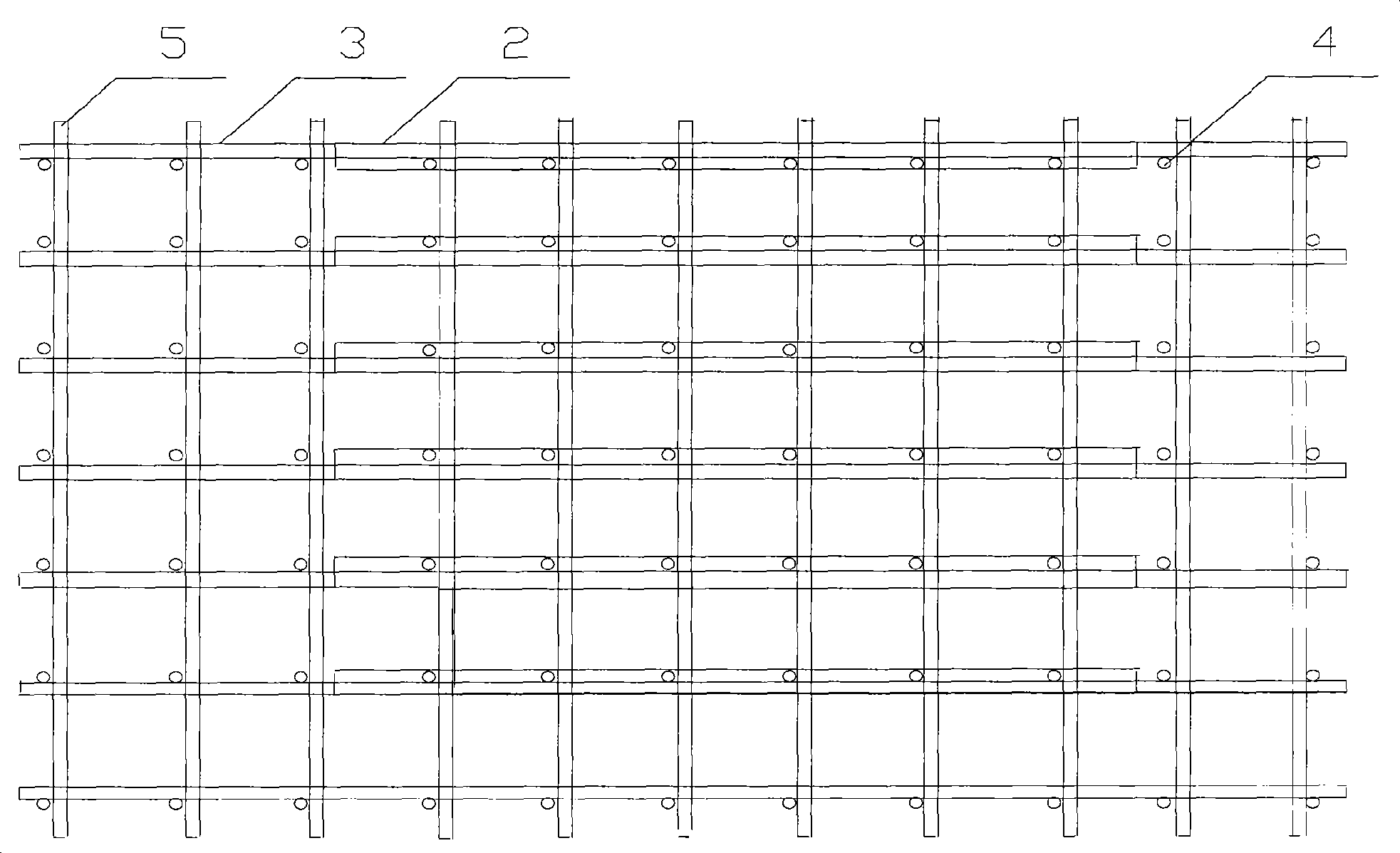 Fastening tubular scaffold falsework