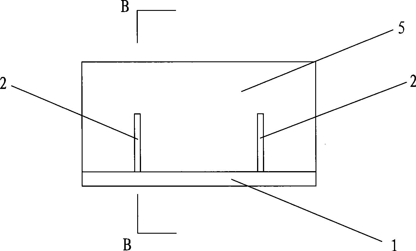 Novel hollow combined board