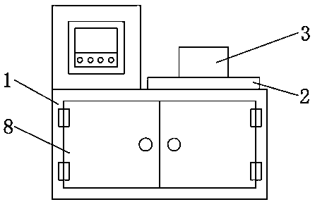 Detection equipment facilitating fixing of hub