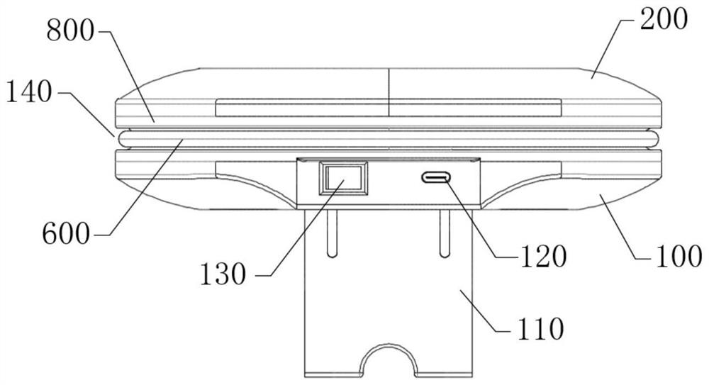 Identification device for distinguishing natural diamonds, synthetic diamonds and moissanite based on reflection method