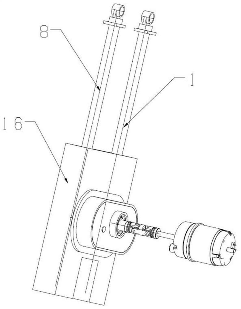 Vibration bidirectional energy feedback transmission device for new energy vehicle