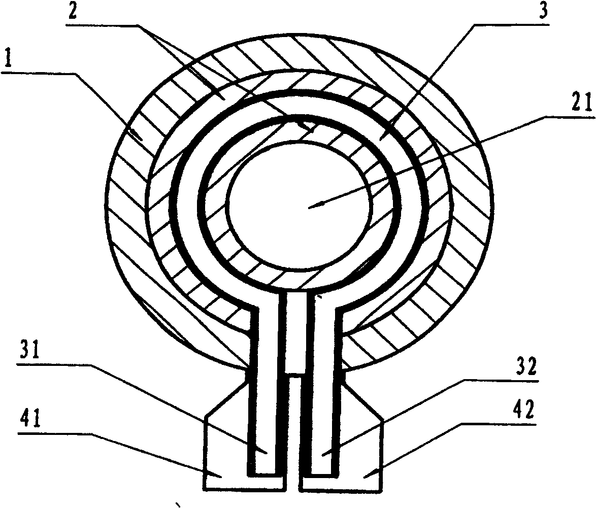 High-frequency soldering assembly for composite soft tube shoulder