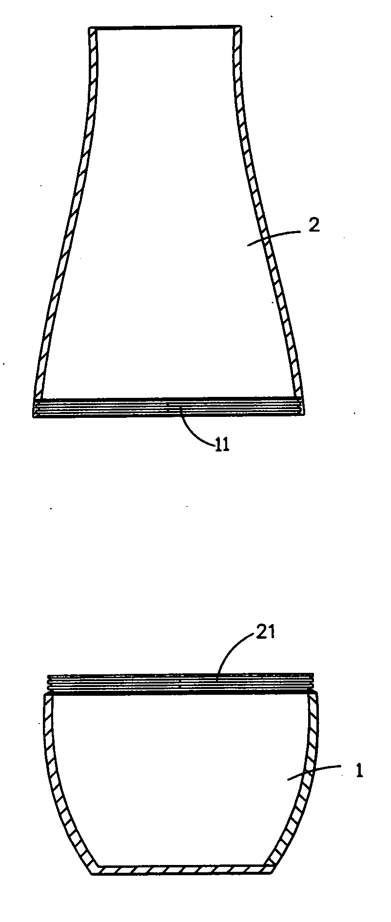 Datachable vase for separately filling water and retaining plants