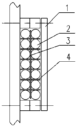 Separation structure between voltage regulation tapping leads of transformer